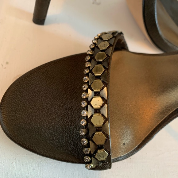 Olive Sandals size 6 - Picture 10 of 10